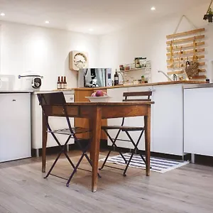 Duplex Dans Village Avec Jardin Ferienhaus Claix (Isere)